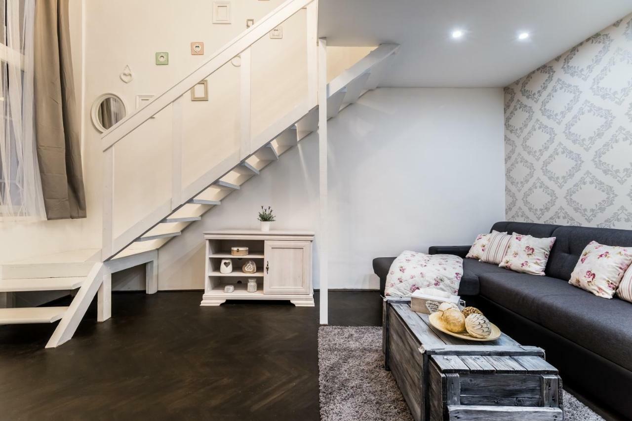 BPR Vintage Garden Apartment with Terrace&Sauna Budapest Exterior foto
